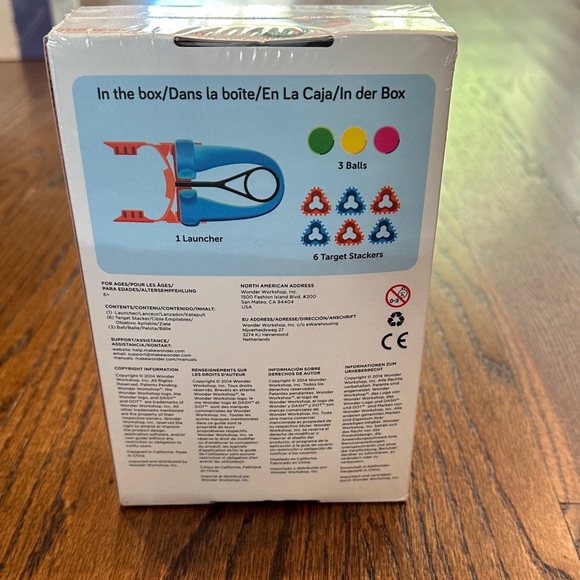 Blue Robot Launcher - Picture 2 of 4